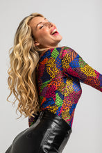 Cargar imagen en la galeria TOP TULL ANIMAL FLÚOR
