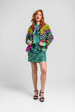 Cargar imagen en la galeria Bomber Reversible Safari Color
