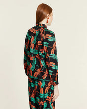 Cargar imagen en la galeria CAMISA LIBELULAS
