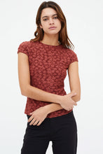 Cargar imagen en la galeria TOP ENCAJE FLORAL TEJA
