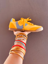 Cargar imagen en la galeria Tenis YELLOW/DENIM
