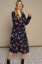 Cargar imagen en la galeria Dianora Dress
