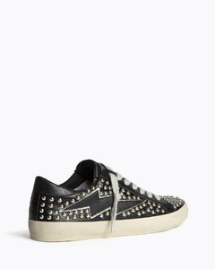 TENIS CUERO TACHAS NEGRO