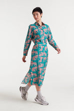 Cargar imagen en la galeria CAMISA BOTONES LEOPARDO VERDE
