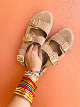 Cargar imagen en la galeria SANDALIA ANTE CAMEL
