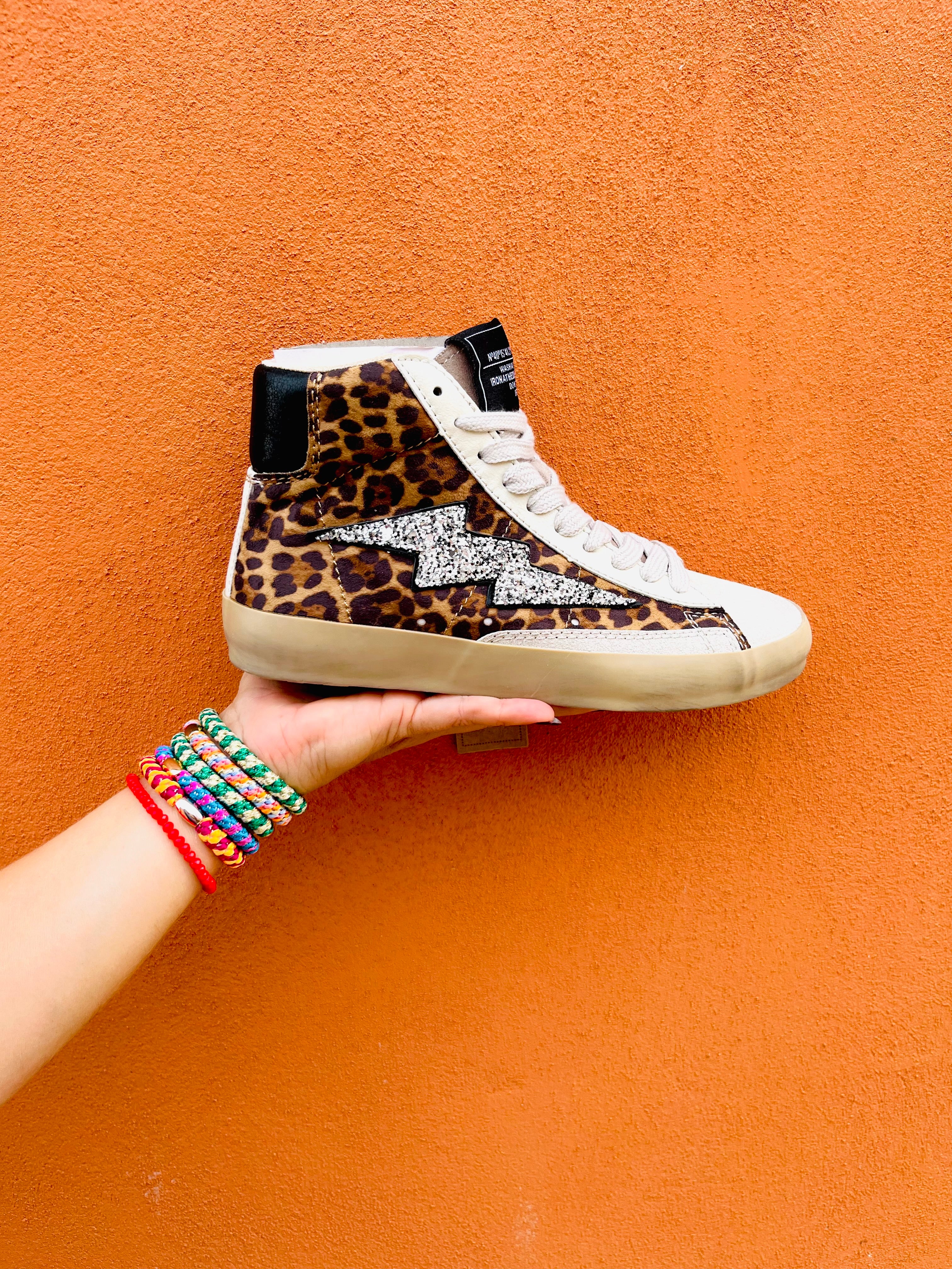 BOTÍN DEPORTIVO LEOPARDO