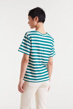 Cargar imagen en la galeria CAMISETA RAYAS ESTRELLA BORDADA
