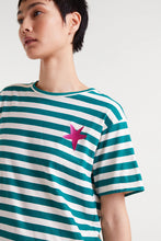 Cargar imagen en la galeria CAMISETA RAYAS ESTRELLA BORDADA
