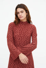 Cargar imagen en la galeria VESTIDO ENCAJE FLORAL MARRÓN
