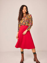 Cargar imagen en la galeria BLUSA GIRASOLES
