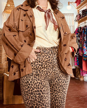 Cargar imagen en la galeria CHAQUETA VAQUERA BRILLOS
