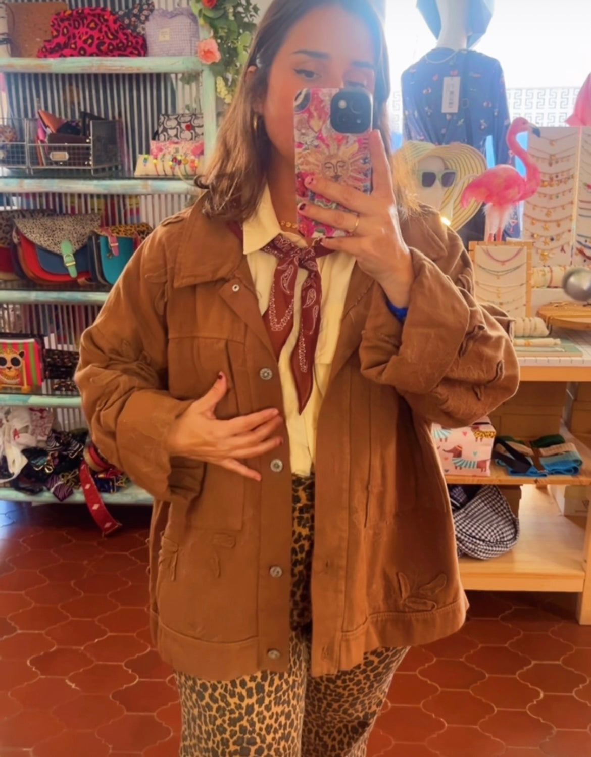 CHAQUETA VAQUERA FLORES BORDADAS