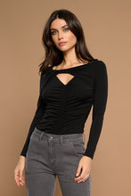 Cargar imagen en la galeria Black bonnie top
