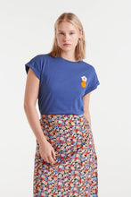 Cargar imagen en la galeria CAMISETA JARRÓN BORDADO
