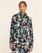 Cargar imagen en la galeria BLUSA CAMISERA FLORES
