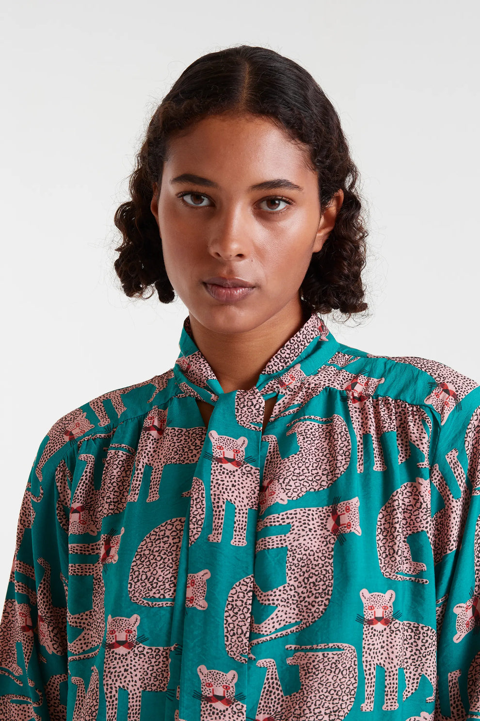 VESTIDO LAZO LEOPARDO VERDE