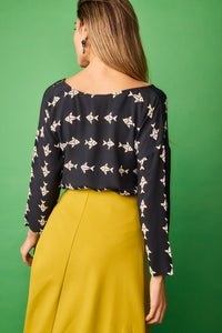 BLUSA PICO PEZ